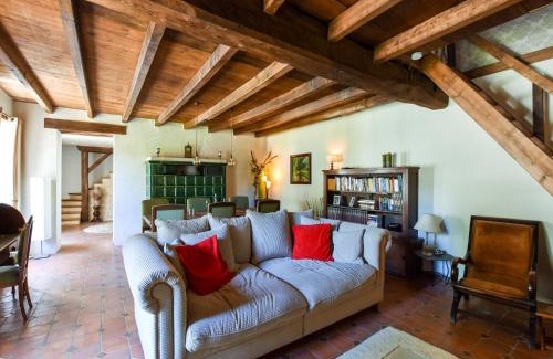 Saint-Jean-de-Sauves House | Holiday Home in Saint-Jean near Loire Castles