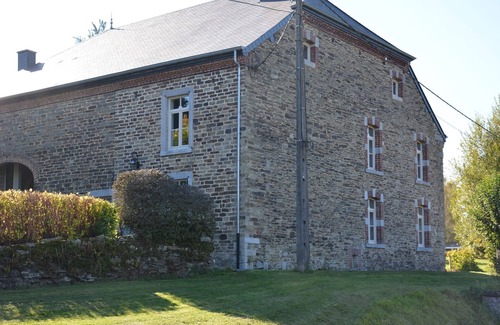Willerzie House | Holiday home in Gedinne with forest