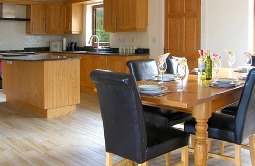Falcarragh House | Holiday home in Gortahork, Donegal, Ireland