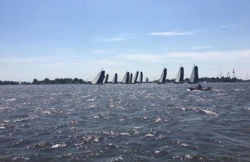 Grou House | Holiday Home in Grou near Cycling Route, cleaning included
