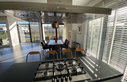 Zeewolde House | Holiday Home in Harderwijk near Serene Lake