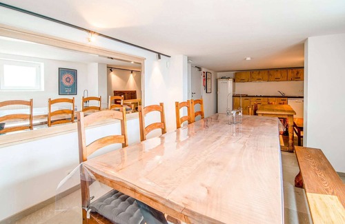 Huy House | Holiday home in HUY near town center