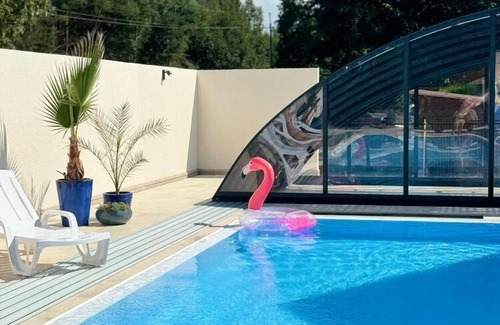 Jaroslawiec House | Holiday Home in Jarosławiec near Beach