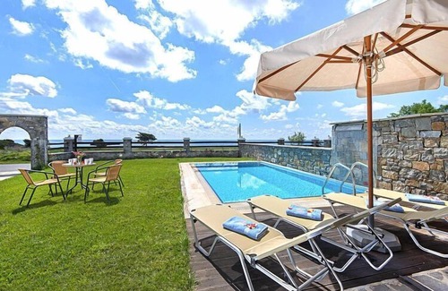 Kiotari House | Holiday home in Kiotari with a barbecue