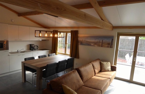 Koksijde House | Holiday Home in Koksijde with Garden