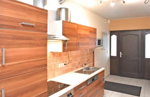 Ober-Waroldern House | Holiday home in ldernTwistetal-Oberwaro with sauna