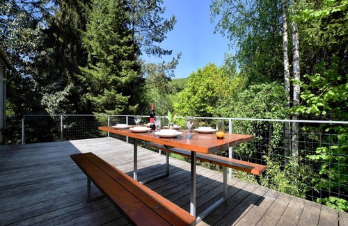 Masbourg House | Holiday Home in Masbourg with Sauna