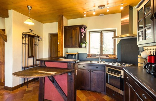 Mazeyrolles House | Holiday Home in Mazeyrolles with Pool
