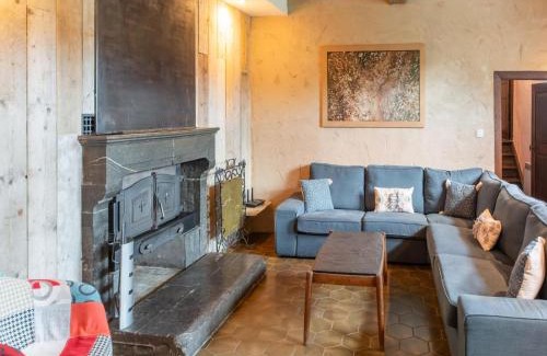 Monville House | Holiday home in Melreux-Hotton with sauna