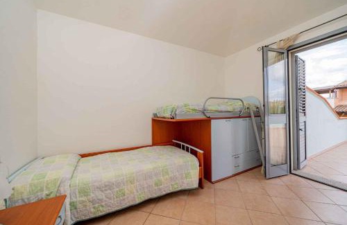 Monte Petrosu Apartment | Holiday home in Monte Petrosu 42788