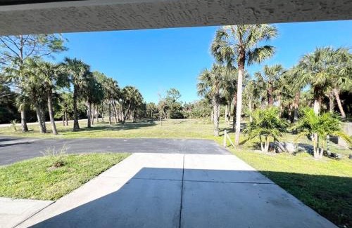 Rural Estates House | Holiday Home in Naples. Long term welcome