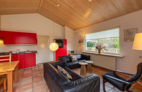 Oostkapelle House | Holiday Home in Oostkapelle near Beach
