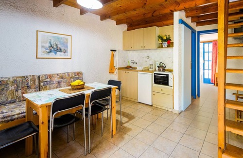 Kantanos-Selino House | Holiday Home in Palaiochora near Seabeach