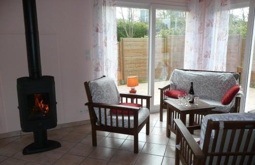 Plouarzel House | Holiday Home in Plouarzel near Sandy Beach
