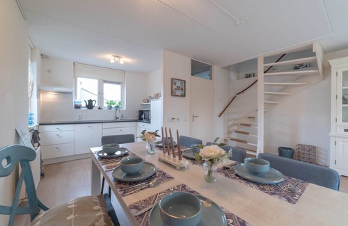 Wemeldinge House | Holiday Home in Quiet Dutch Park for Families