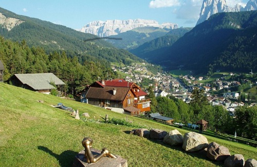 Ortisei Apartment | Holiday home in quiet and sunny location. Perfect for families and friends.