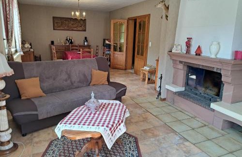 Reipertswiller House | Holiday Home in Reipertswiller near Castle