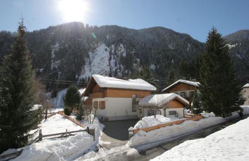Rennweg am Katschberg House | Holiday Home in Rennweg near Ski Slopes