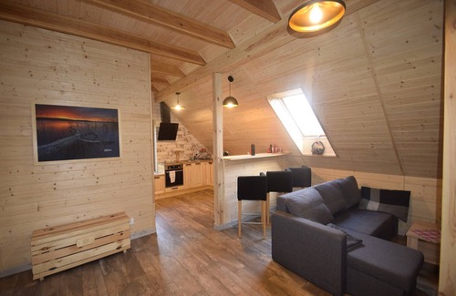 gmina Osiek House | Holiday Home in Skrzynia near Lake & Forest