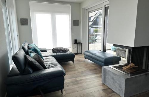 Stavoren House | Holiday Home in Stavoren by Private Jetty