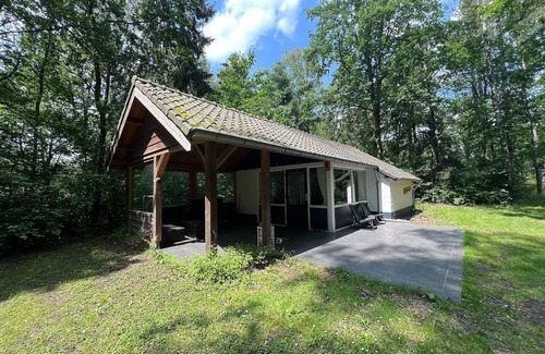 Stramproy House | Holiday Home in Stramproy near Nature Reserve