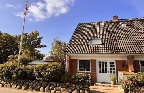Westerland House | Holiday home in Sylt with swimming pool