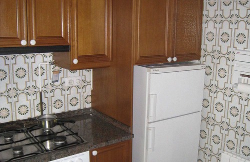 Torroella de Montgri House | Holiday Home in Torre Gran near Beach
