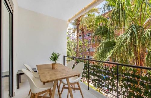 Torremolinos Apartment | Holiday Home in Torremolinos by Playa Carihuela