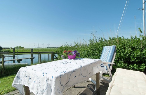 Stavoren House | Holiday Home in Warns with Private Jetty