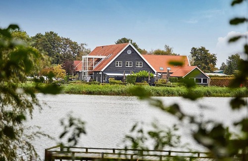 Heinkenszand House | Holiday Home in Zeeland with Sauna