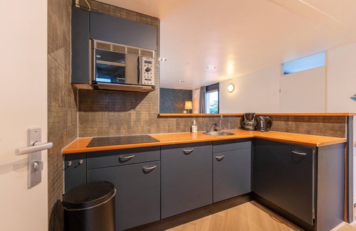Zevenhuizen House | Holiday Home in Zevenhuizen near Rottemeren