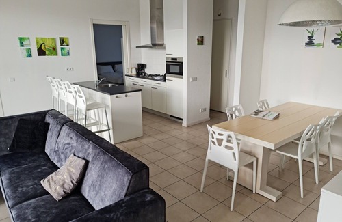 Zeewolde House | Holiday Home in Zeewolde with Kayaks