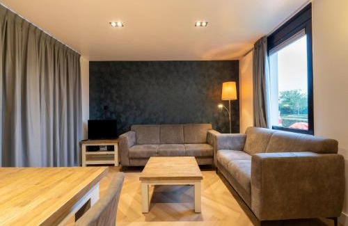 Zevenhuizen House | Holiday Home in Zevenhuizen near Rottemeren