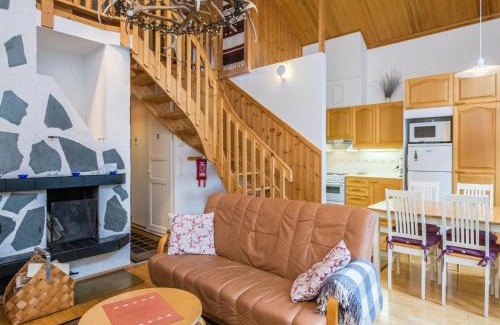 Lampivaara House | Holiday Home Isokurunpuisto a 2 by Interhome