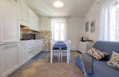 San Pietro a Mare House | Holiday Home 'Casa Con Terrazza' with Private Terrace, Wi-Fi and Air Conditioning