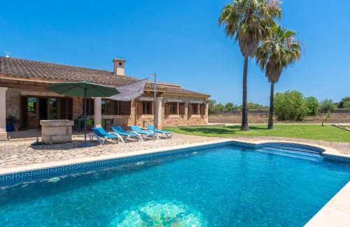Felanitx House | Holiday Home Jardines by Interhome