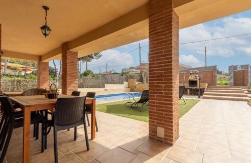 Vespella de Gaia House | Holiday Home Jose Ramon by Interhome