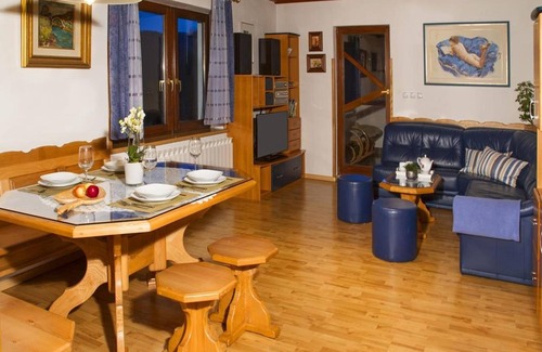Cabar House | Holiday Home Kozji Vrh with Sauna and Views