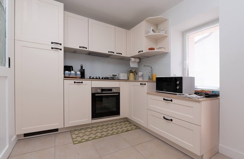 Sauzon House | Holiday Home 'Ker Mam - Belle-Ile' with Sea View and Wi-Fi