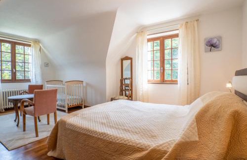 Treflez House | Holiday Home Ker Vian by Interhome