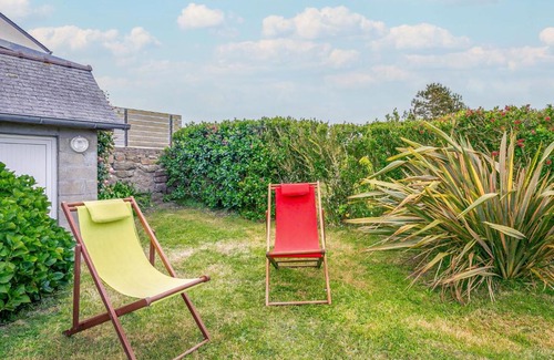 Plouescat House | Holiday Home Kermalo - PLC233