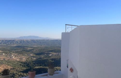 Kesra House | Holiday Home- Kesra-breakfast included
