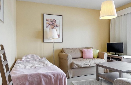 Kierinki House | Holiday Home Kierkinkoto c 10 by Interhome