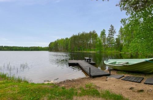 Rautalampi House | Holiday Home Kiikkukallio by Interhome