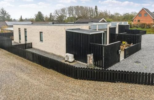 Blokhus House | Holiday Home Klaudius - 2km from the sea by Interhome
