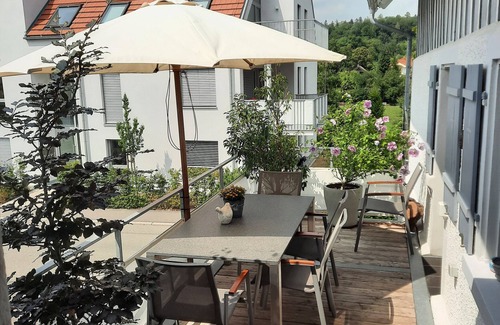 Ueberlingen House | Holiday Home 'Kleines Landhaus Bodensee' with Lake View, Balcony and Wi-Fi
