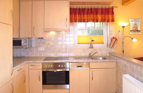 Nordseebad Burhave House | Holiday Home Korsar II by Interhome