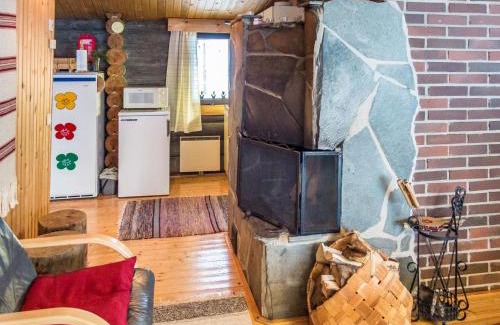 Yllasjarvi House | Holiday Home Kurtakko pekka by Interhome