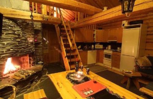 Enontekio House | Holiday Home Kuukkelitupa by Interhome