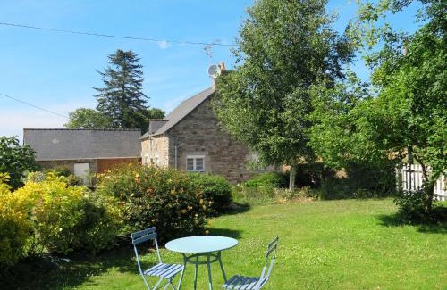 Matignon House | Holiday Home L'Egven by Interhome